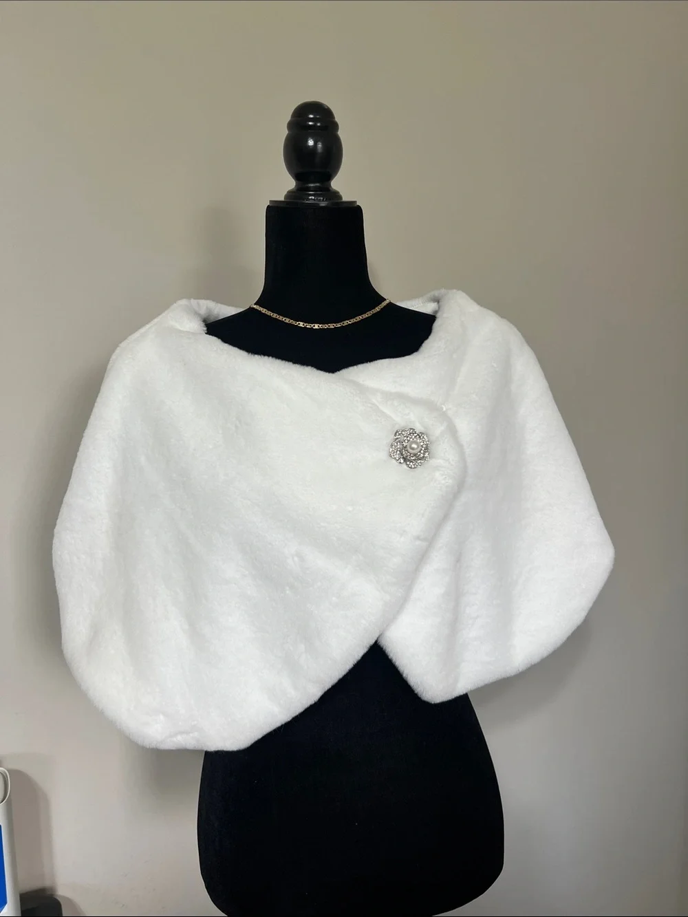 MSK White Faux Fur Wrap with Rhinestone Brooch